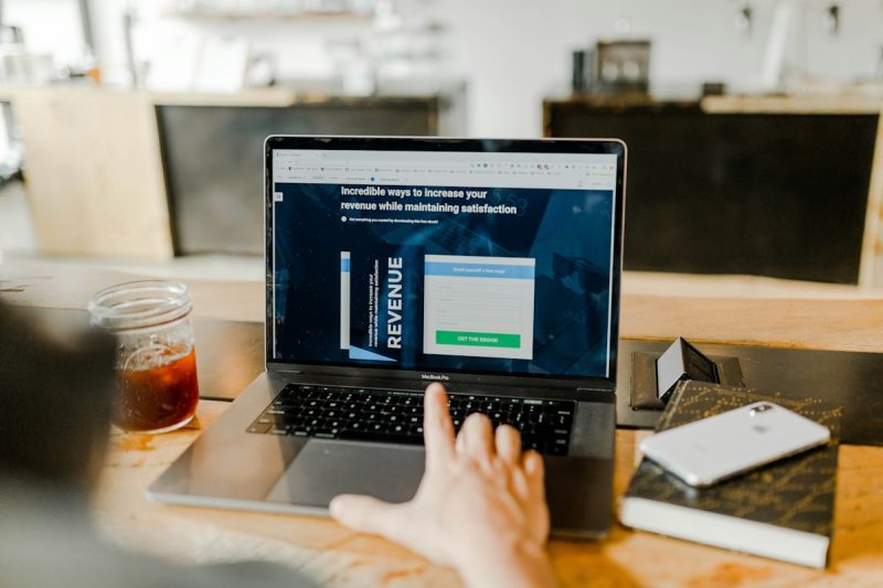 E-Commerce, D2C and Retail