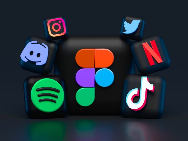Social Media Growth & Branding